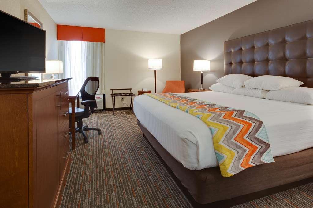 Drury Inn & Suites Columbia Stadium Boulevard Phòng bức ảnh