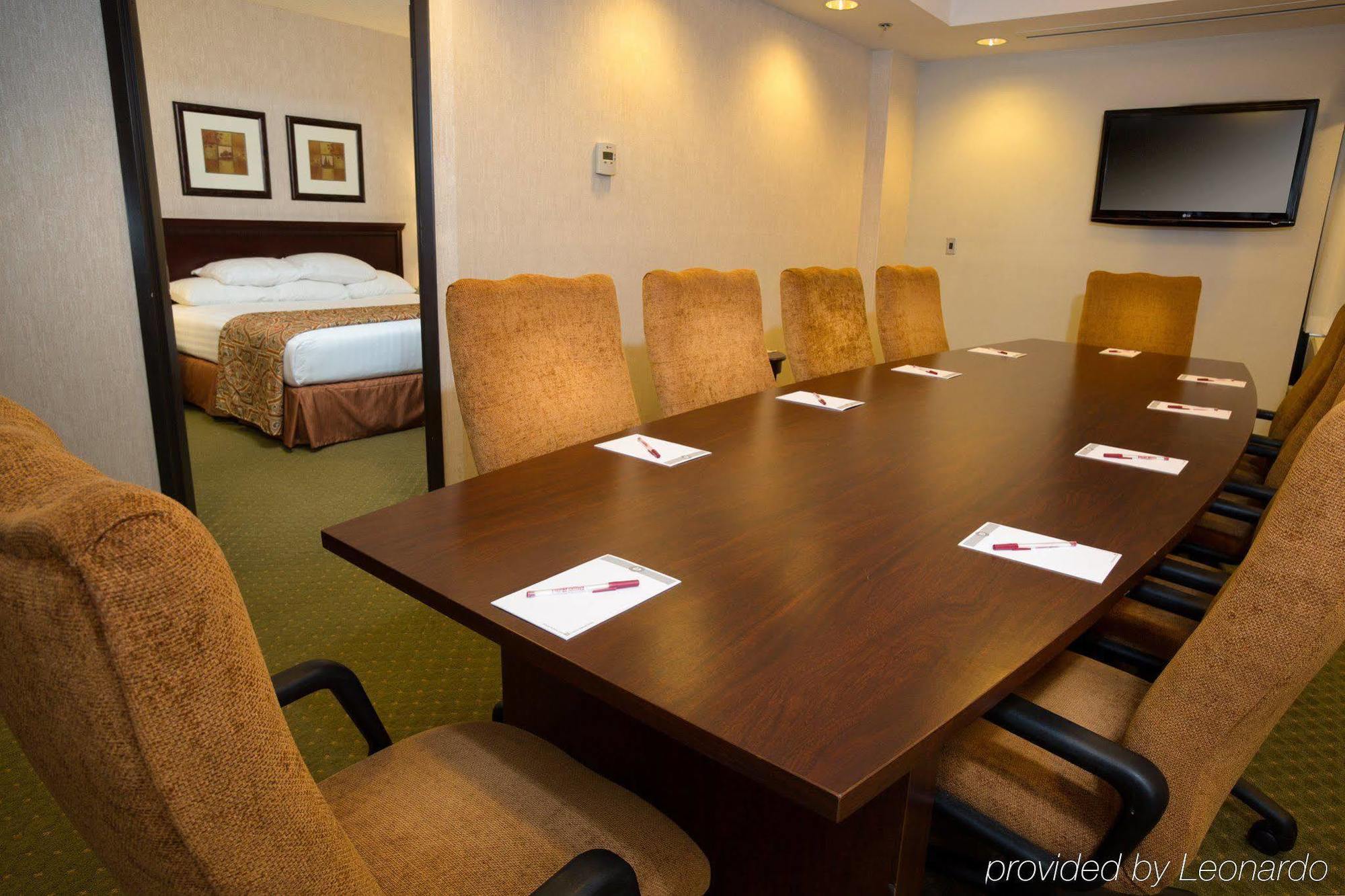 Drury Inn & Suites Columbia Stadium Boulevard Ngoại thất bức ảnh
